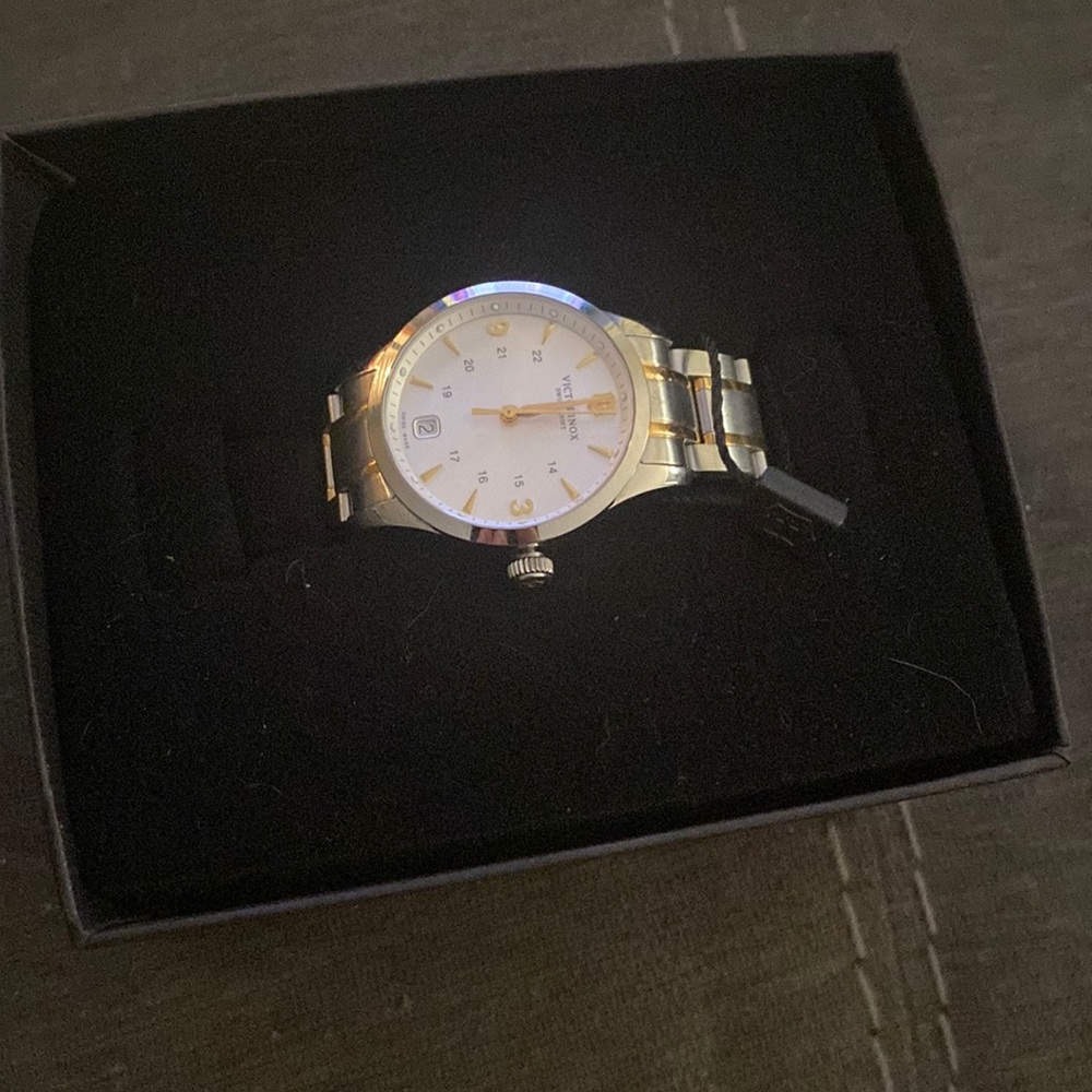 Victorinox Swiss army watch